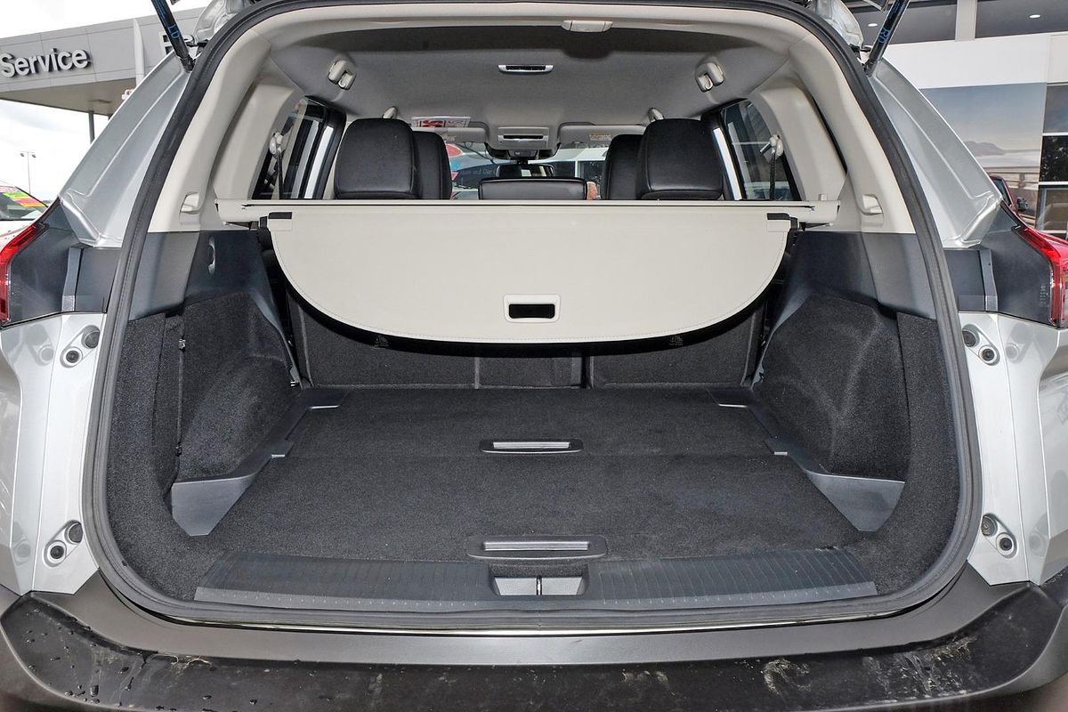 2024 Nissan X-TRAIL ST-L T33