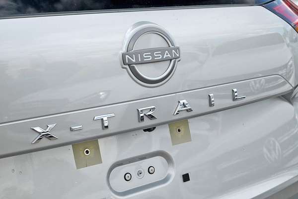 2024 Nissan X-TRAIL ST-L T33