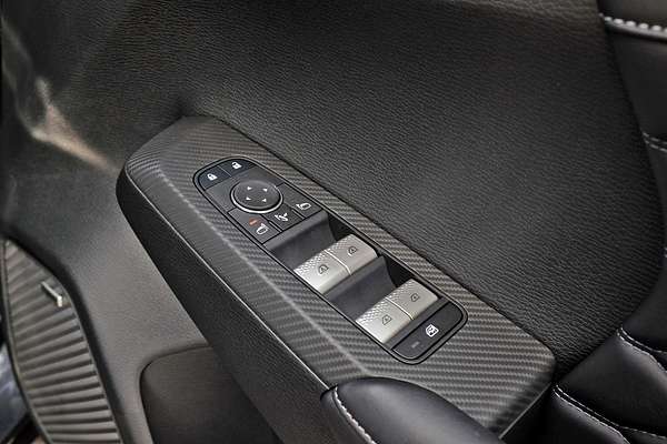 2025 Mitsubishi Outlander Exceed Tourer ZM