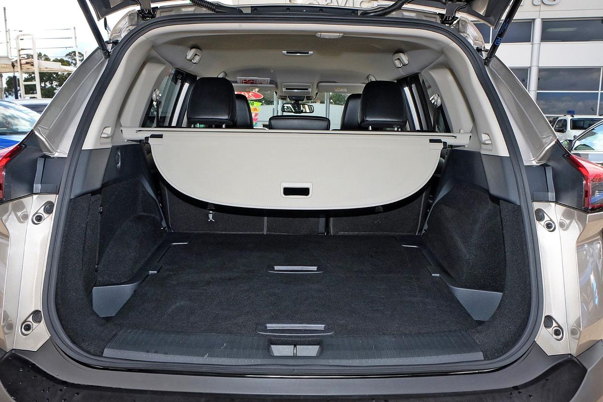 2024 Nissan X-TRAIL ST-L T33