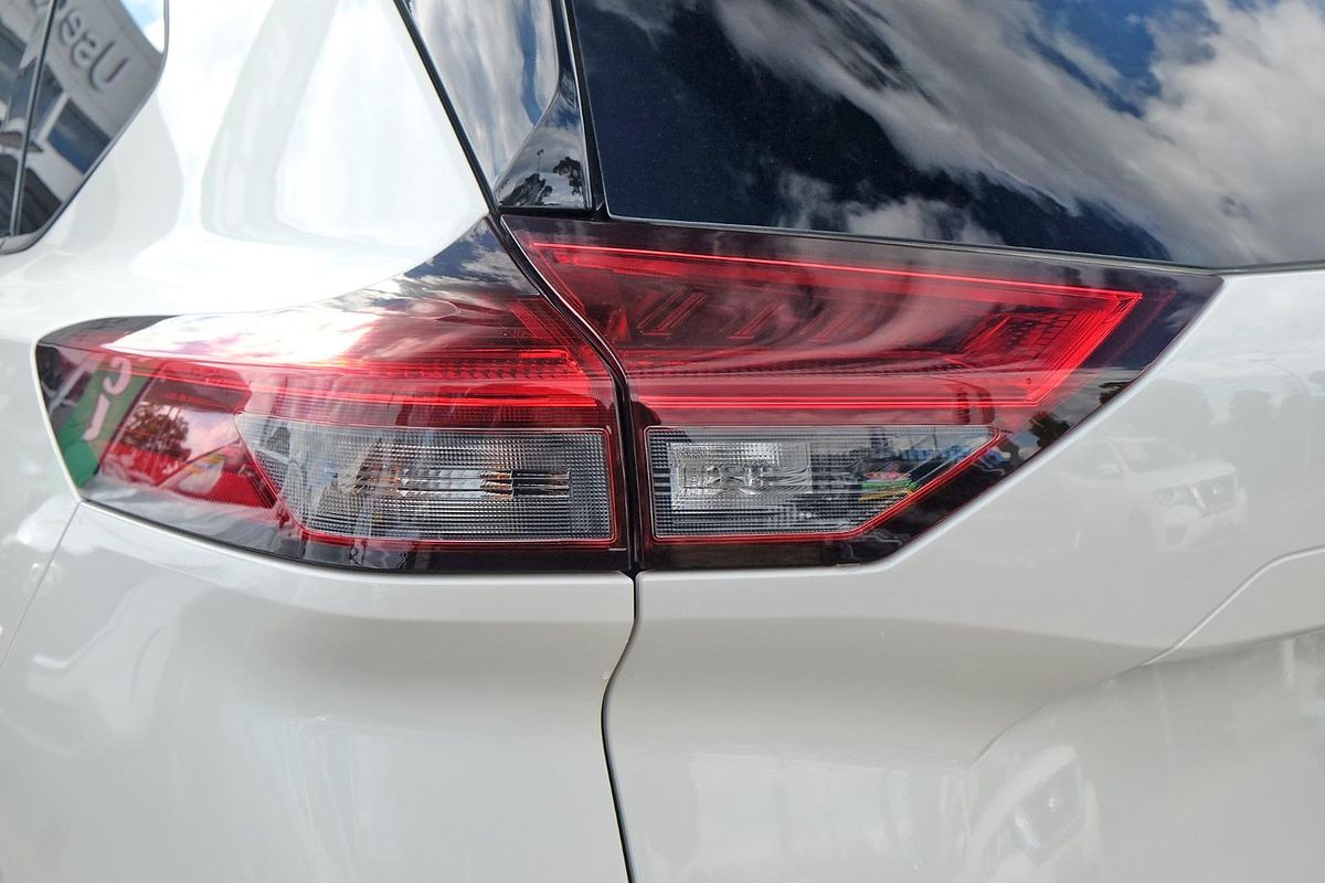 2024 Nissan X-TRAIL ST-L T33