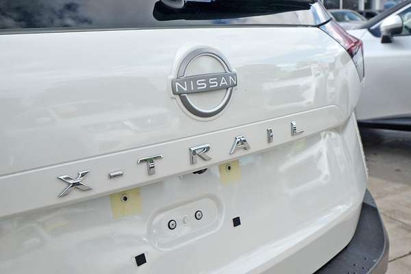 2024 Nissan X-TRAIL ST-L T33