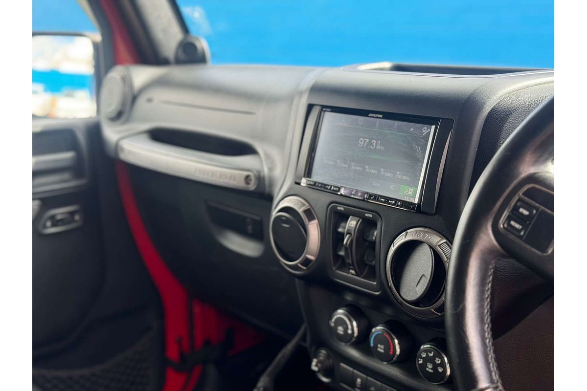 2011 Jeep Wrangler Unlimited Sport JK