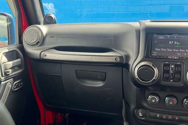 2011 Jeep Wrangler Unlimited Sport JK