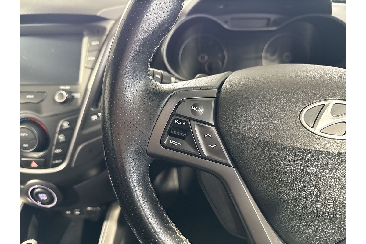 2017 Hyundai Veloster SR Turbo FS5 Series II