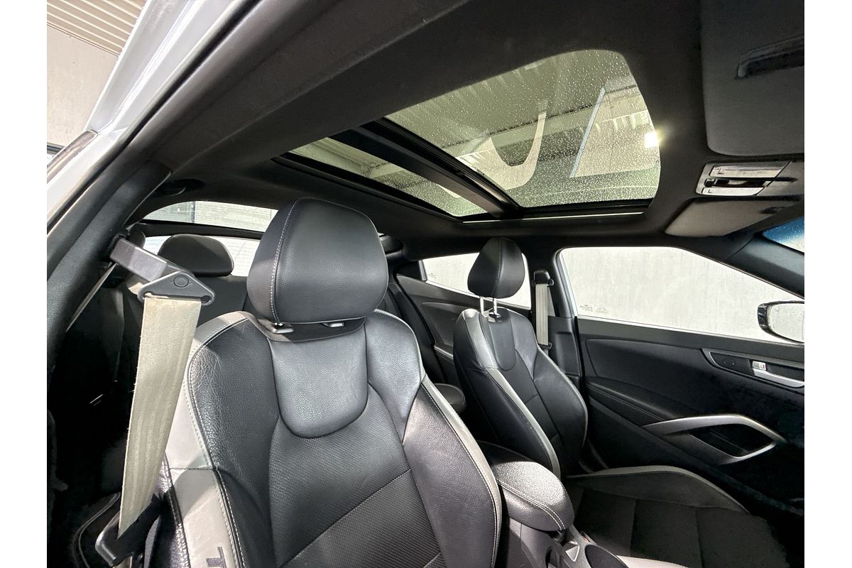 2017 Hyundai Veloster SR Turbo FS5 Series II
