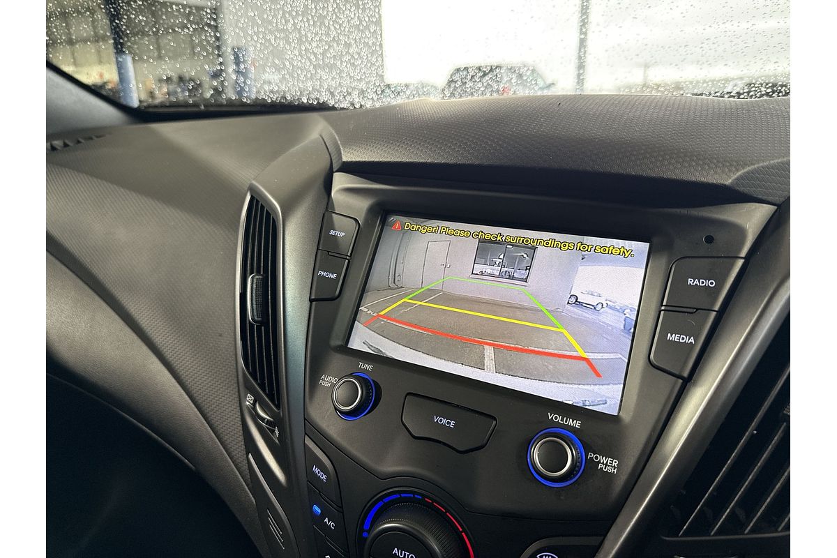 2017 Hyundai Veloster SR Turbo FS5 Series II
