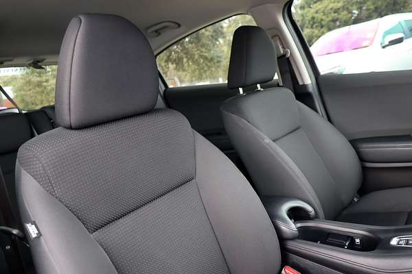 2019 Honda HR-V VTi