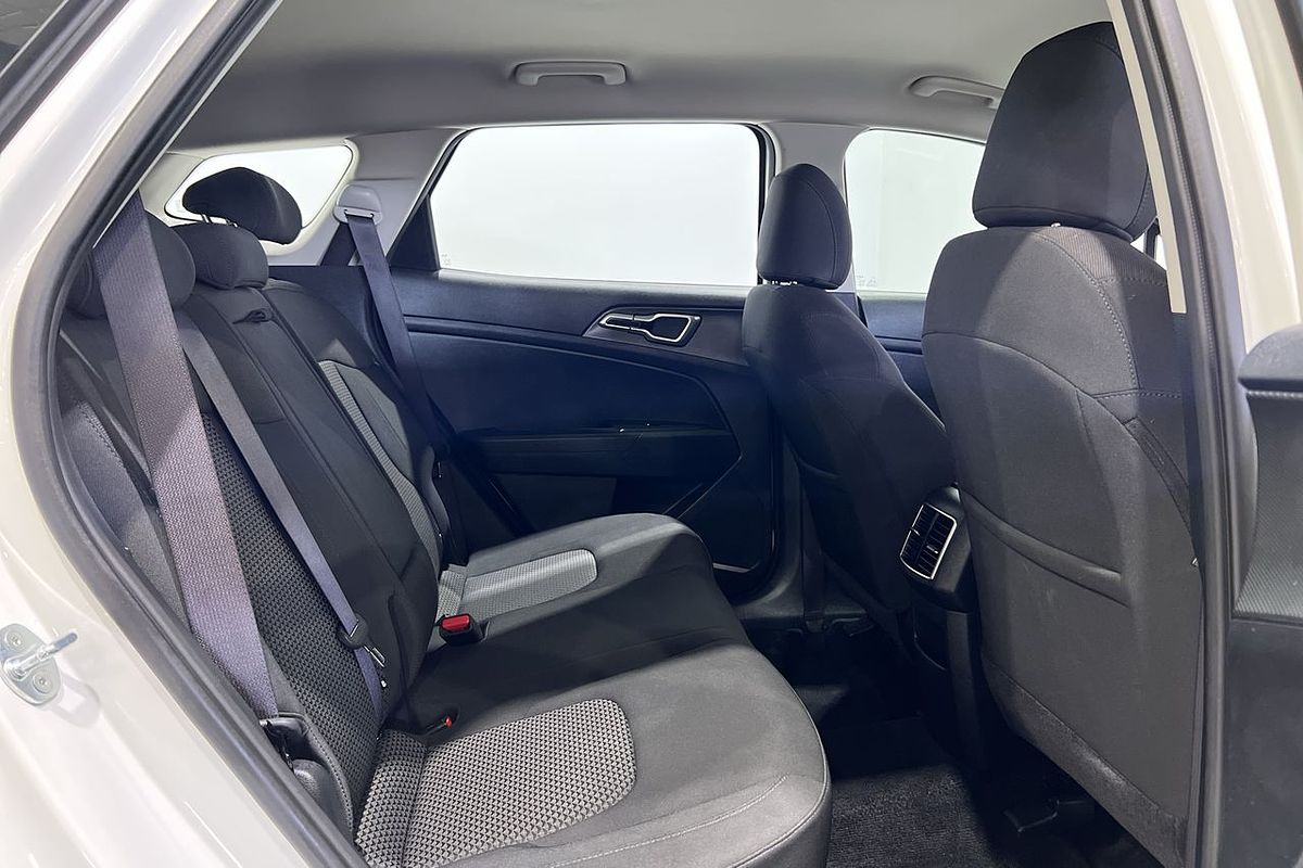 2024 Kia Sportage S NQ5