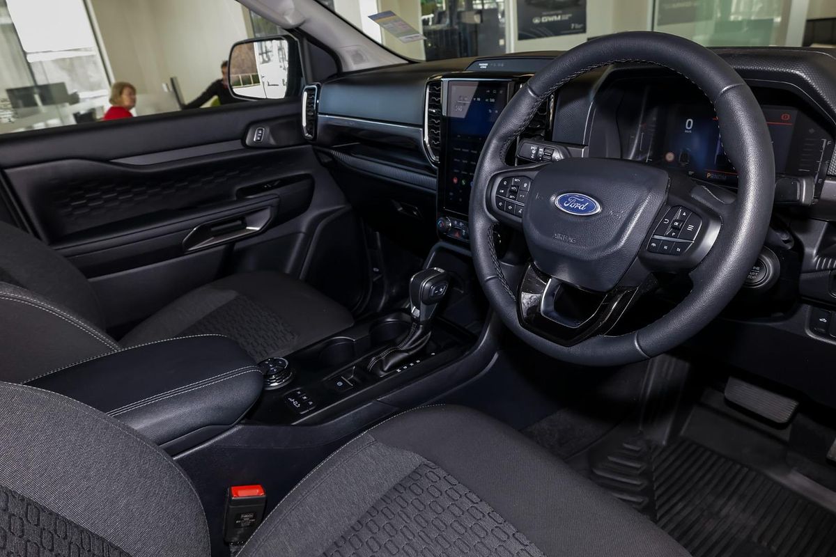 2024 Ford Ranger XLT 4X4 2.0L