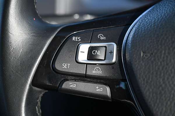 2013 Volkswagen Golf 90TSI 7