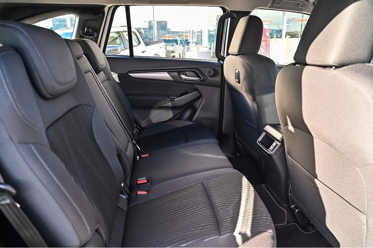 2025 Isuzu MU-X