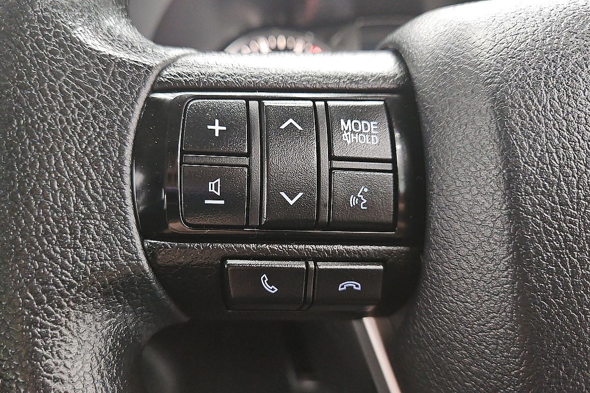 2021 Toyota Hilux SR GUN126R 4X4