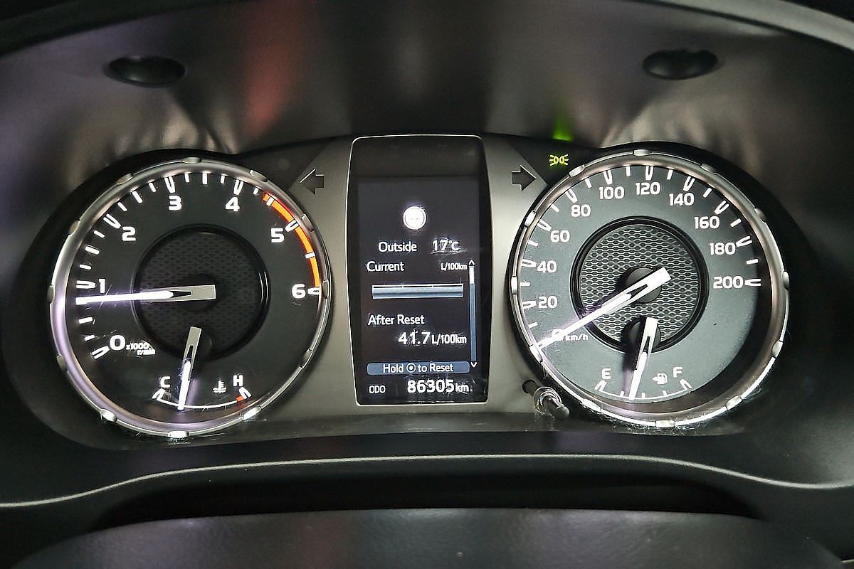 2021 Toyota Hilux SR GUN126R 4X4