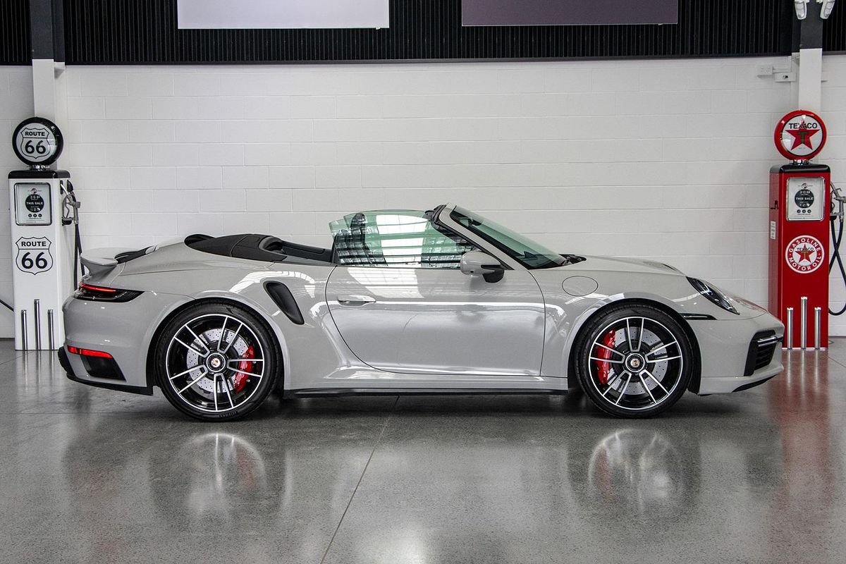 2021 Porsche 911 Turbo 992