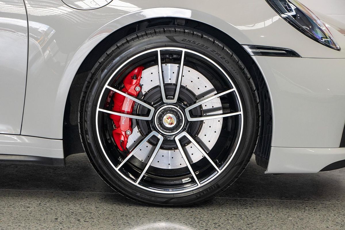 2021 Porsche 911 Turbo 992