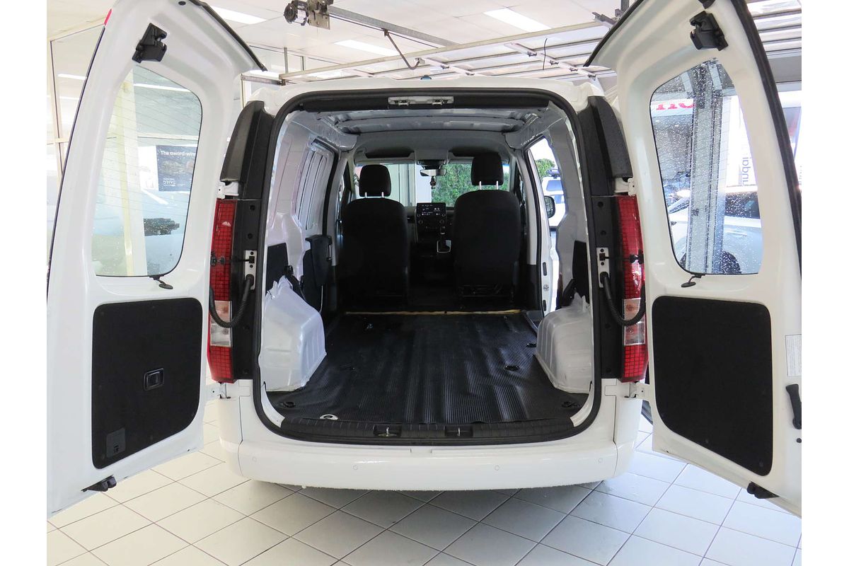 2023 Hyundai STARIA LOAD US4.V2