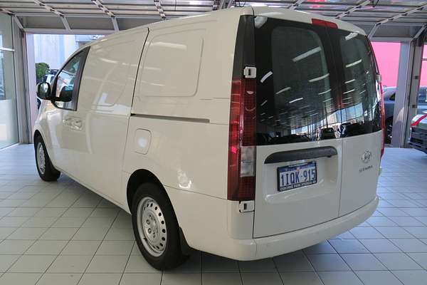 2023 Hyundai STARIA LOAD US4.V2