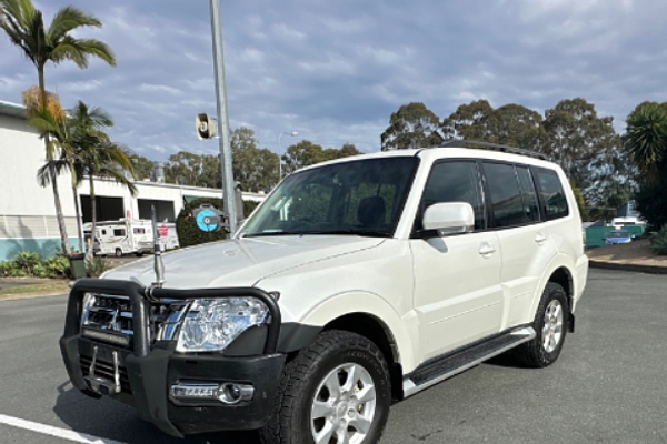 2019 Mitsubishi Pajero GLX NX