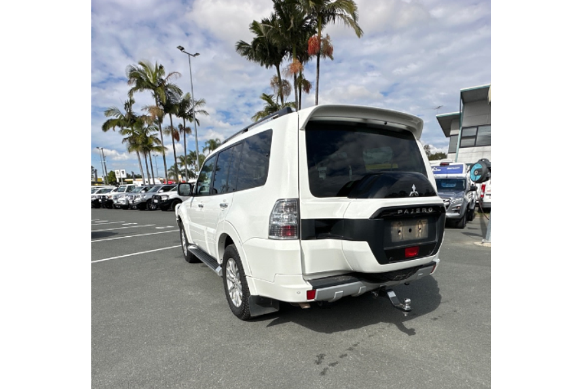2019 Mitsubishi Pajero GLS NX