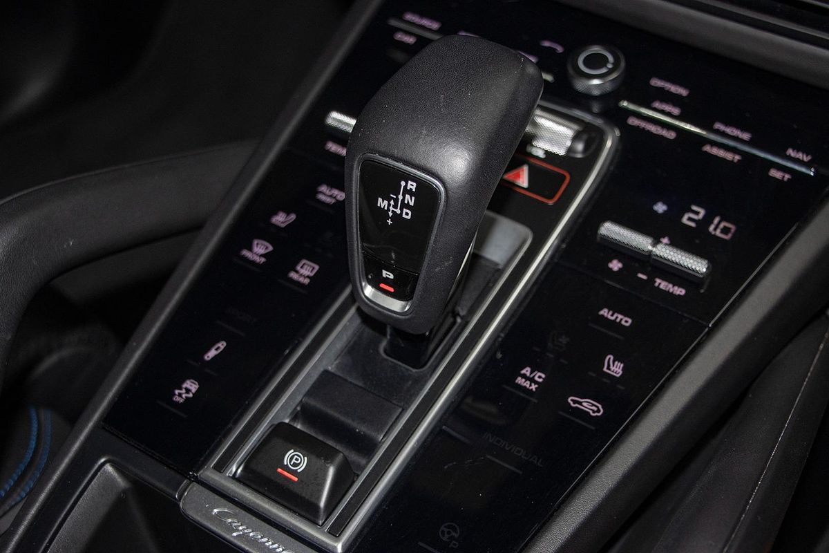 2021 Porsche Cayenne GTS 9YA