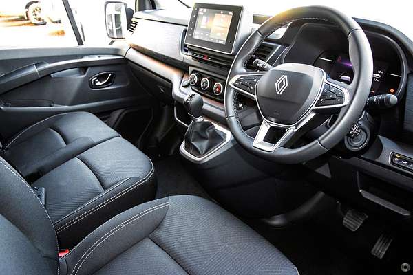 2025 Renault Trafic Premium X82 LWB