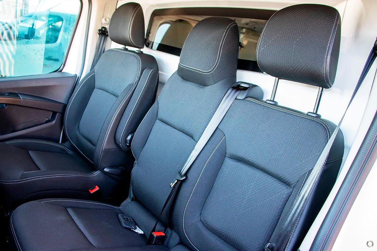 2025 Renault Trafic Premium X82 LWB