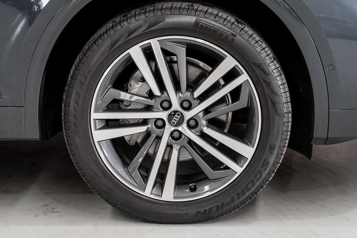 2023 Audi Q5 40 TDI Sport FY