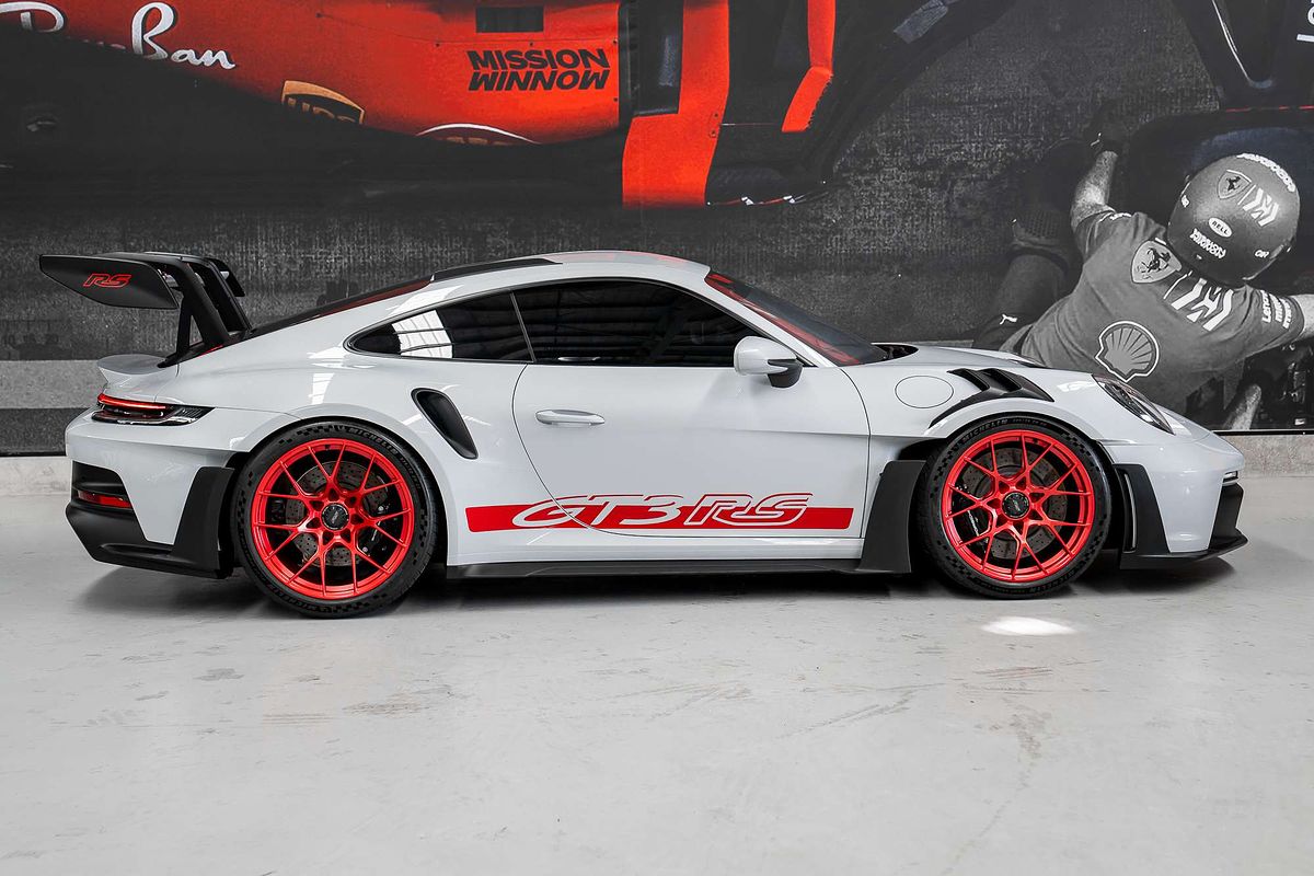 2024 Porsche 911 GT3 RS 992