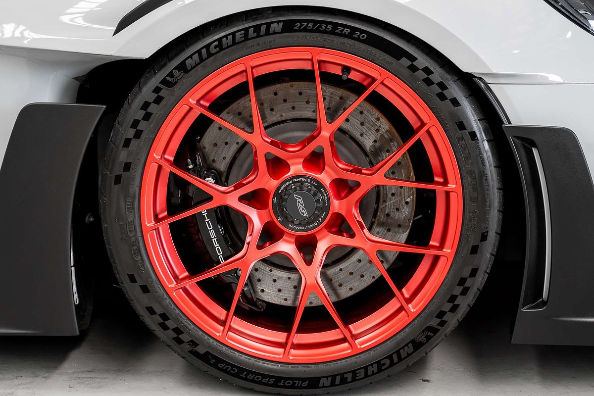 2024 Porsche 911 GT3 RS 992