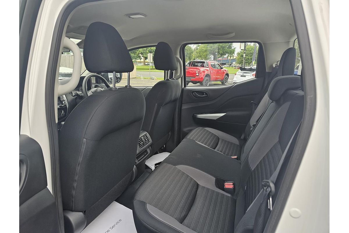 2024 Nissan Navara SL D23 4X4