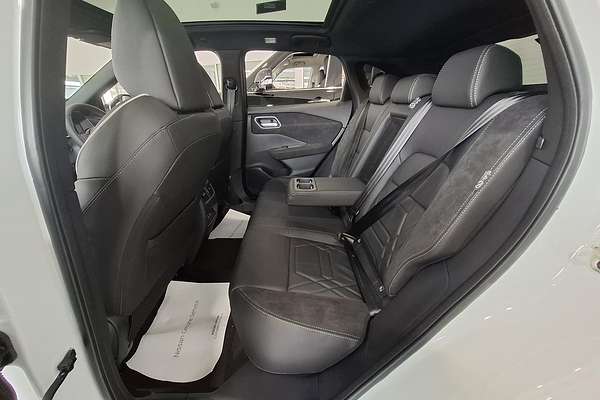 2025 Nissan QASHQAI N-DESIGN e-POWER J12