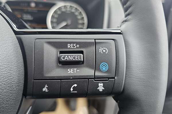 2025 Nissan X-TRAIL ST-L e-POWER T33
