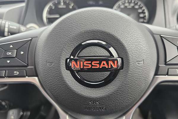2025 Nissan Navara PRO-4X D23 4X4