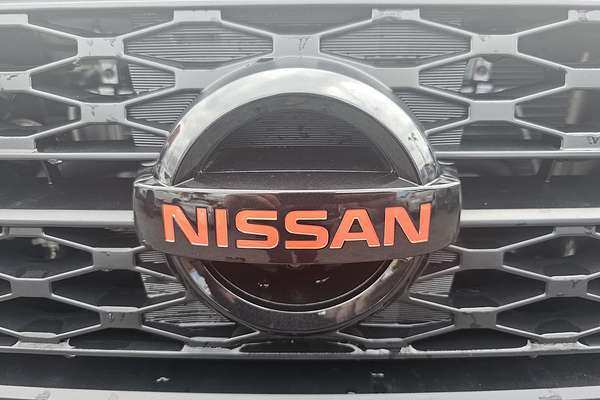 2025 Nissan Navara PRO-4X D23 4X4