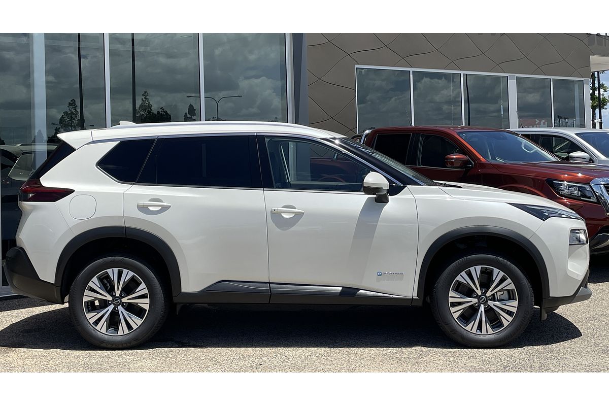 2025 Nissan X-TRAIL ST-L e-POWER T33