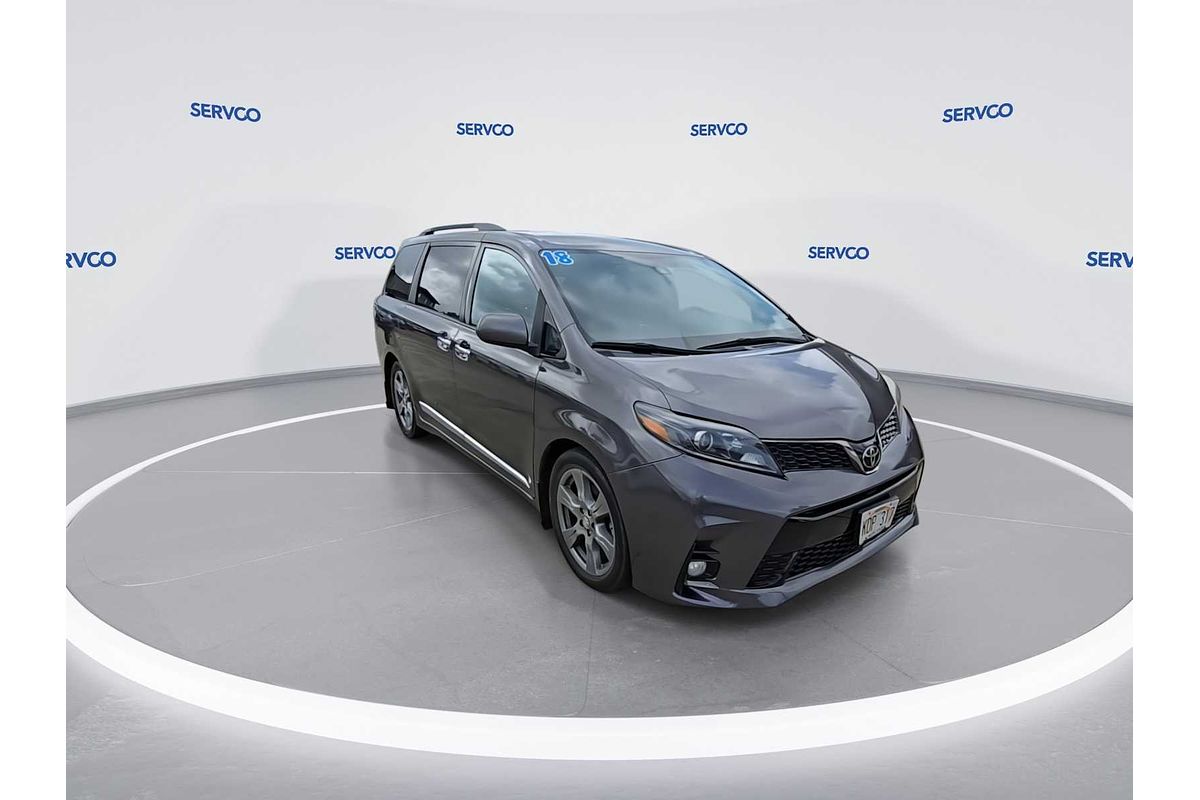 2018 Toyota SIENNA SE