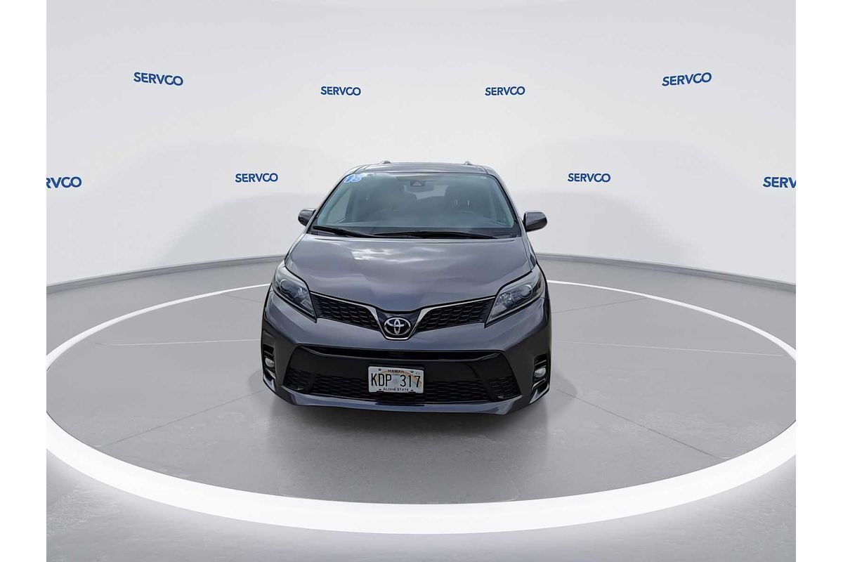 2018 Toyota SIENNA SE