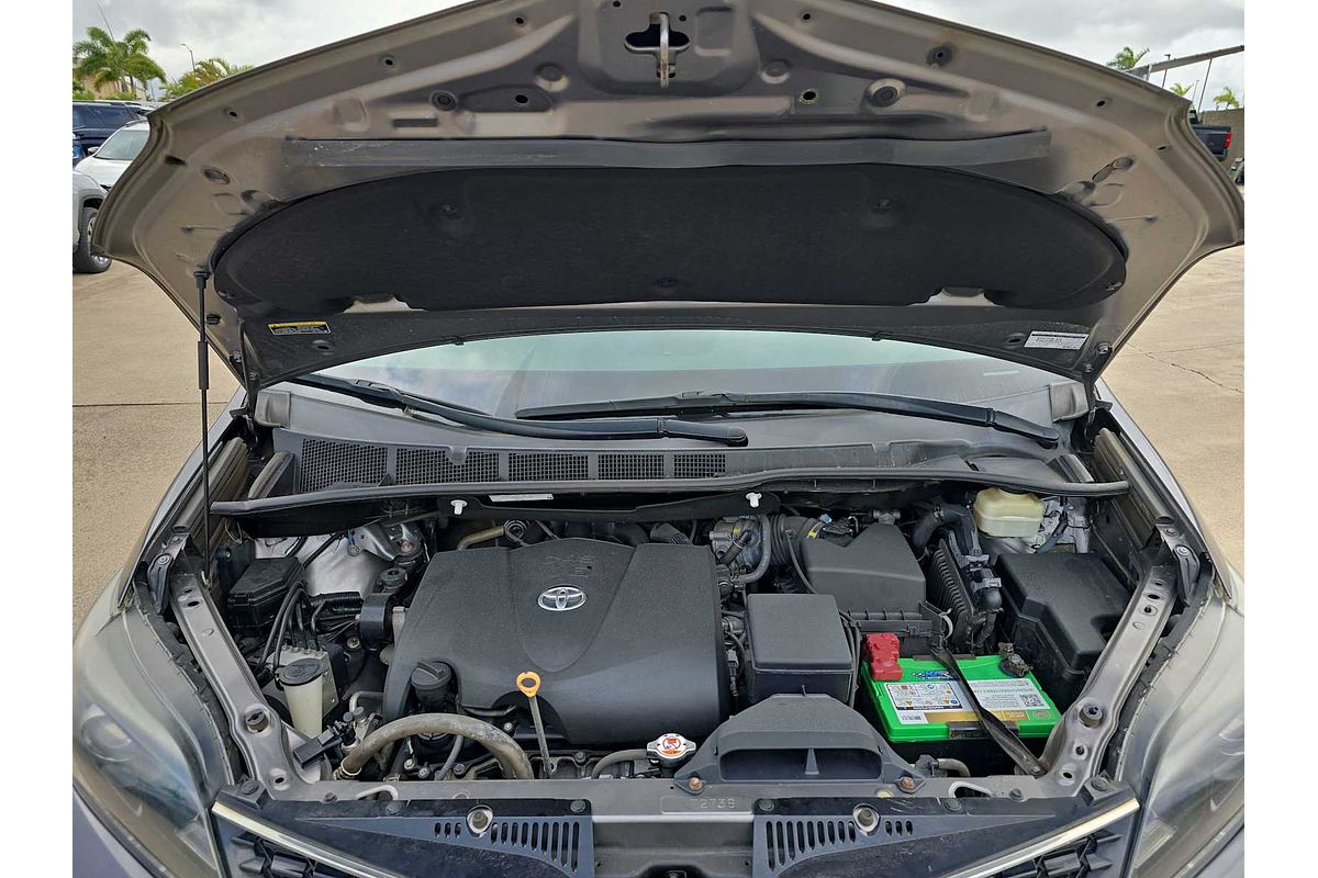 2018 Toyota SIENNA SE