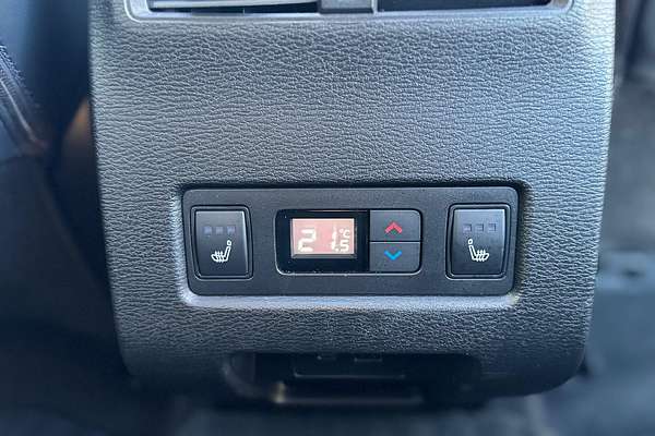 2024 Mitsubishi Outlander PHEV GSR ZM