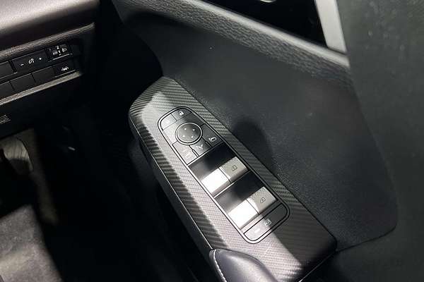 2023 Mitsubishi Outlander LS ZM