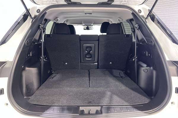2023 Mitsubishi Outlander LS ZM