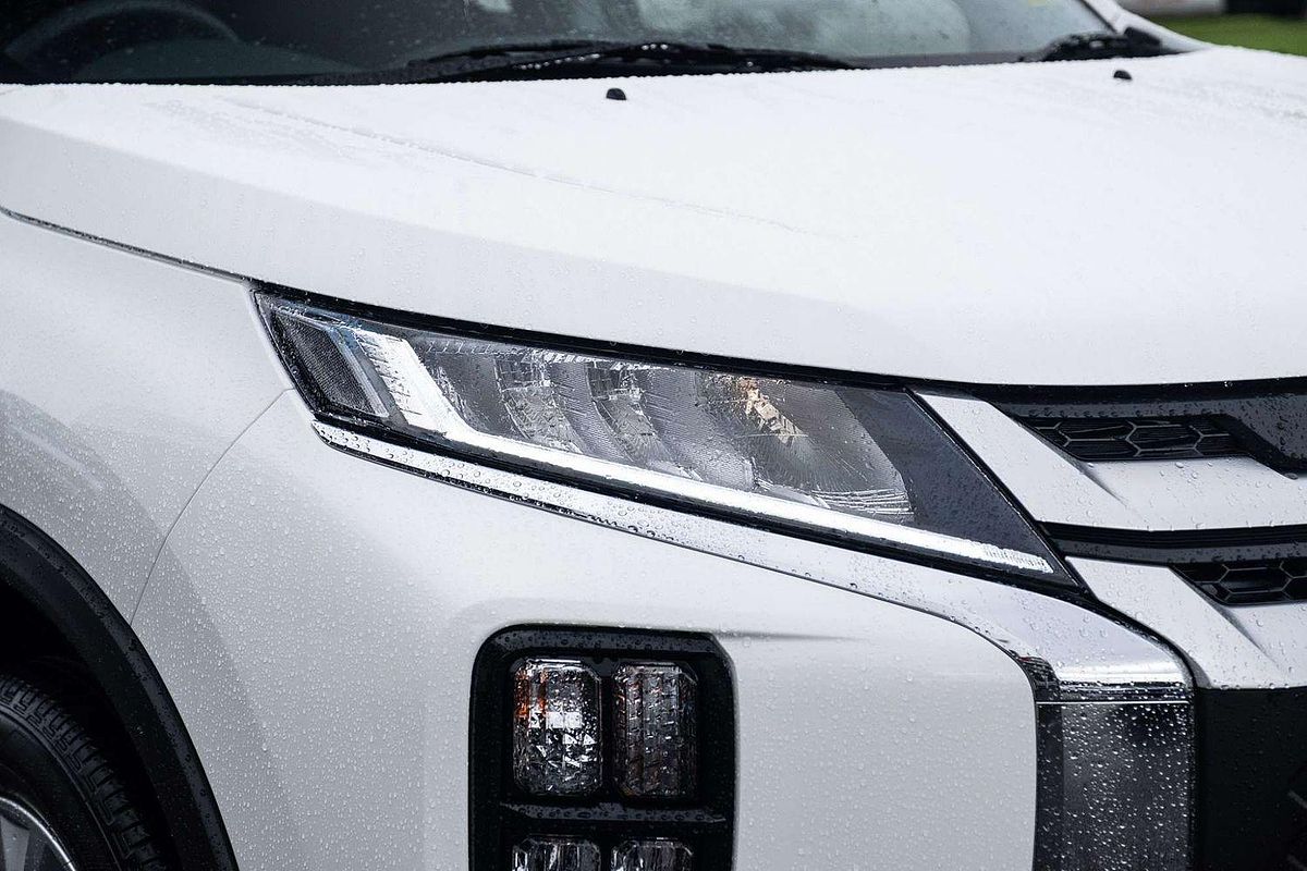 2024 Mitsubishi ASX ES XD