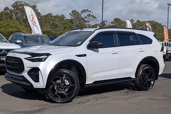 2025 Isuzu MU-X X-TERRAIN
