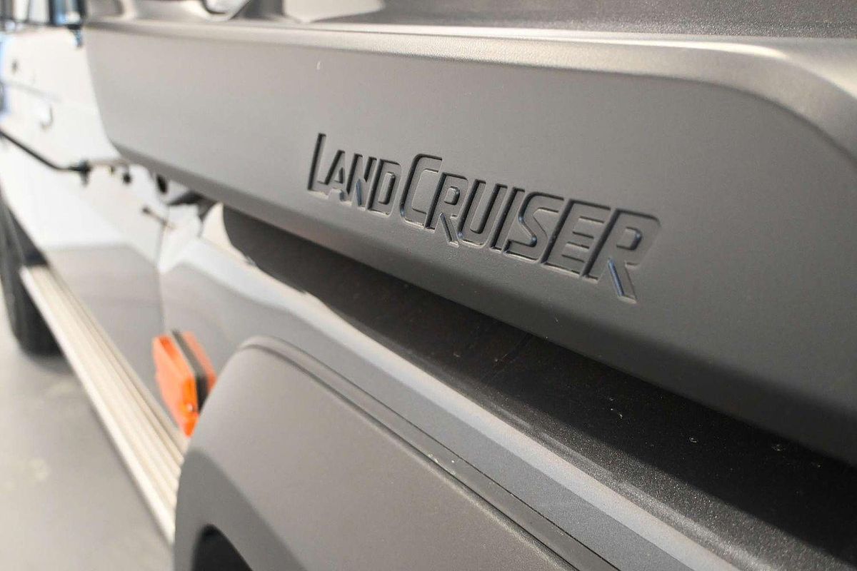 2025 Toyota Landcruiser GXL VDJL79R 4X4