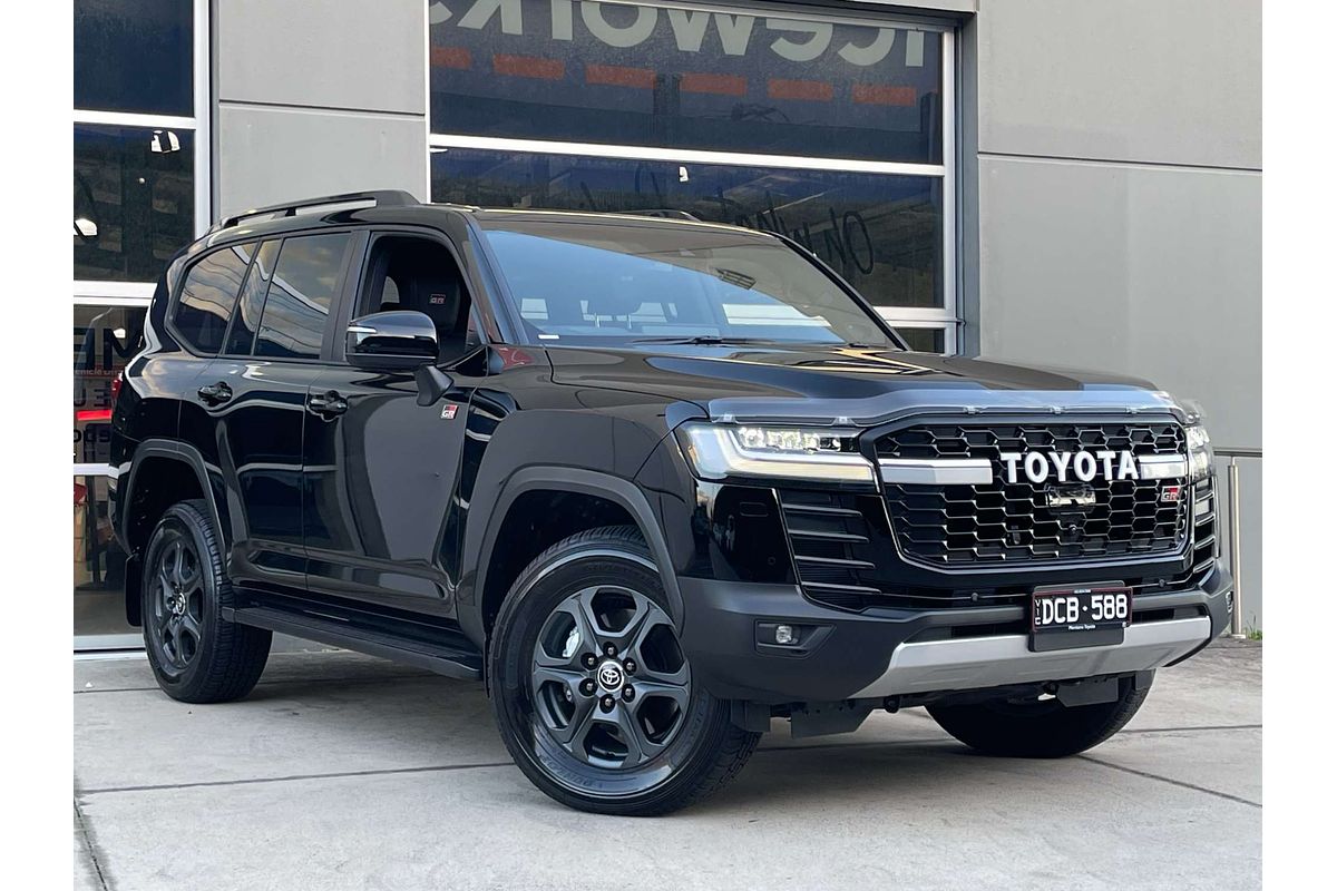 2024 Toyota Landcruiser GR Sport FJA300R