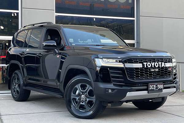 2024 Toyota Landcruiser GR Sport FJA300R