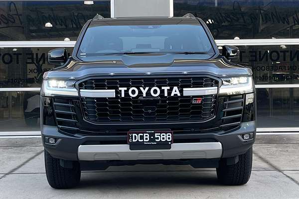 2024 Toyota Landcruiser GR Sport FJA300R