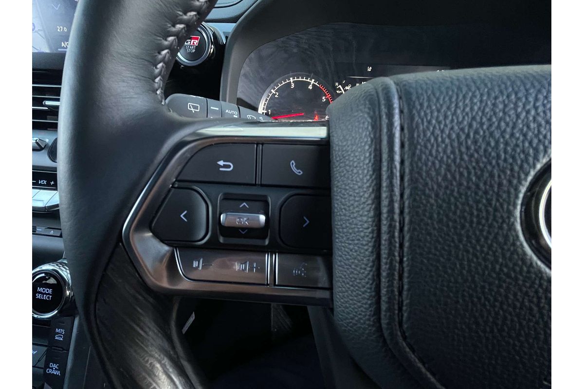 2024 Toyota Landcruiser GR Sport FJA300R
