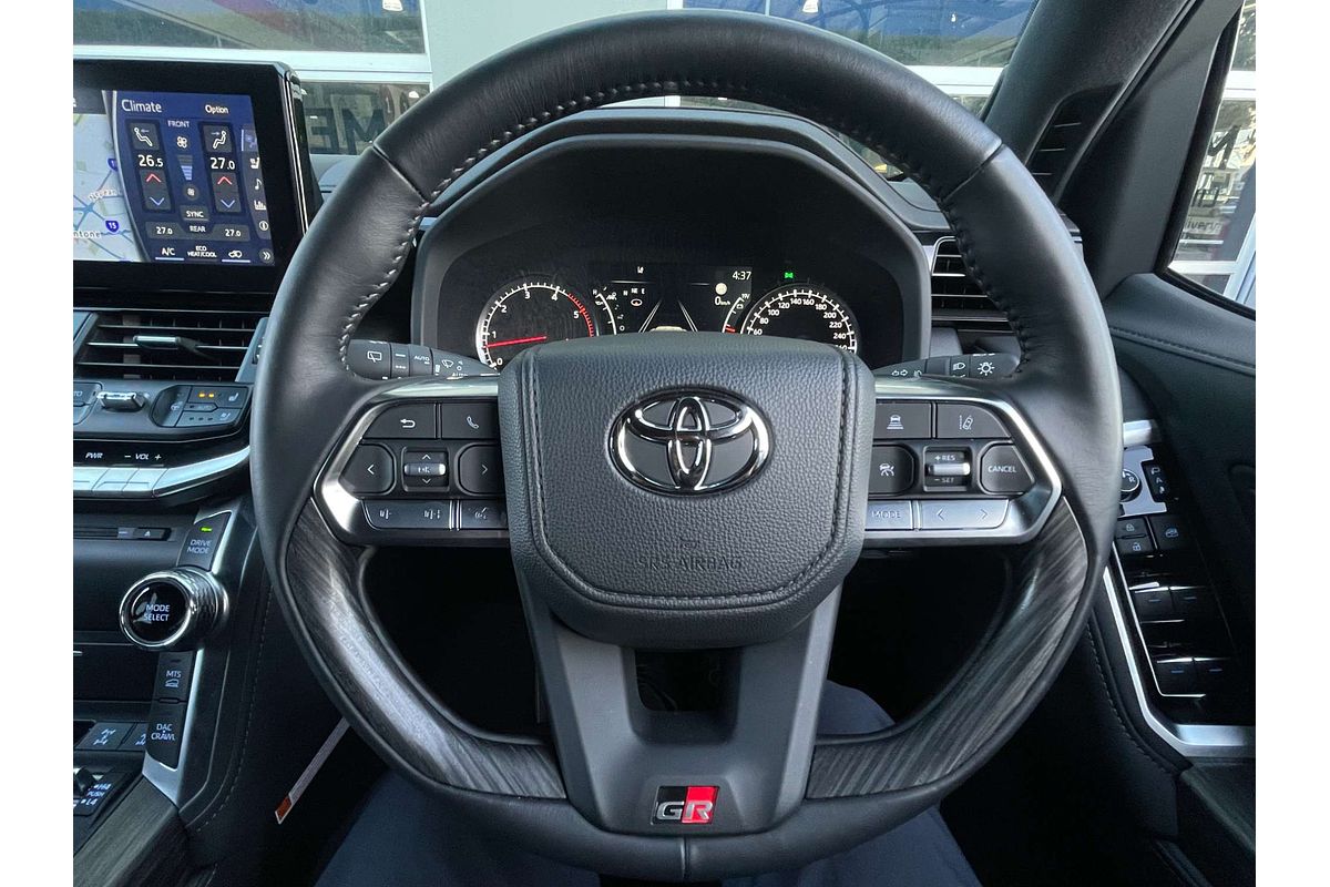 2024 Toyota Landcruiser GR Sport FJA300R